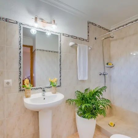 Hébergement de vacances 8 Person In Pollença