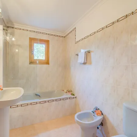 8 Person In Hébergement de vacances Pollença